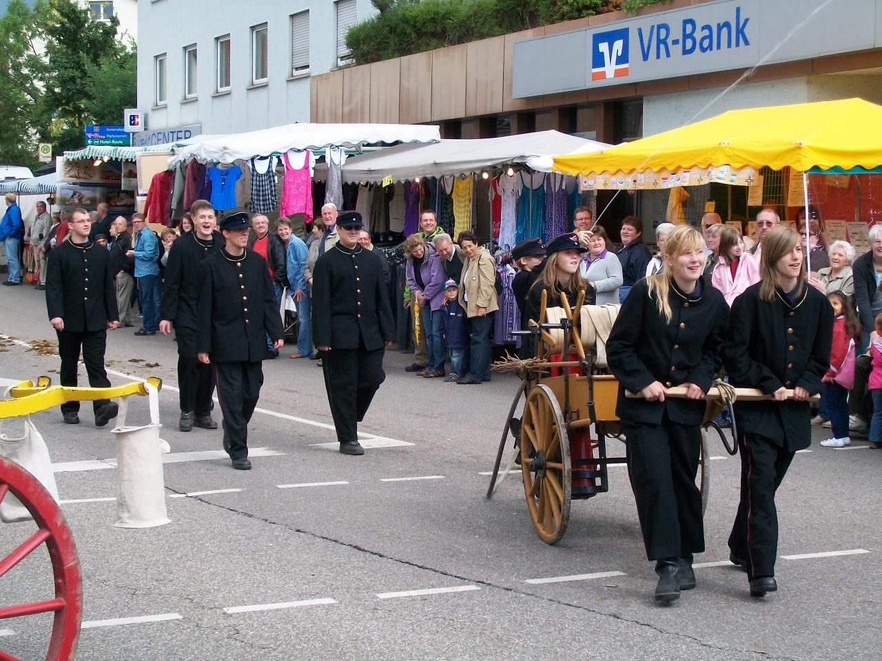 1-00_MKG 2010 033