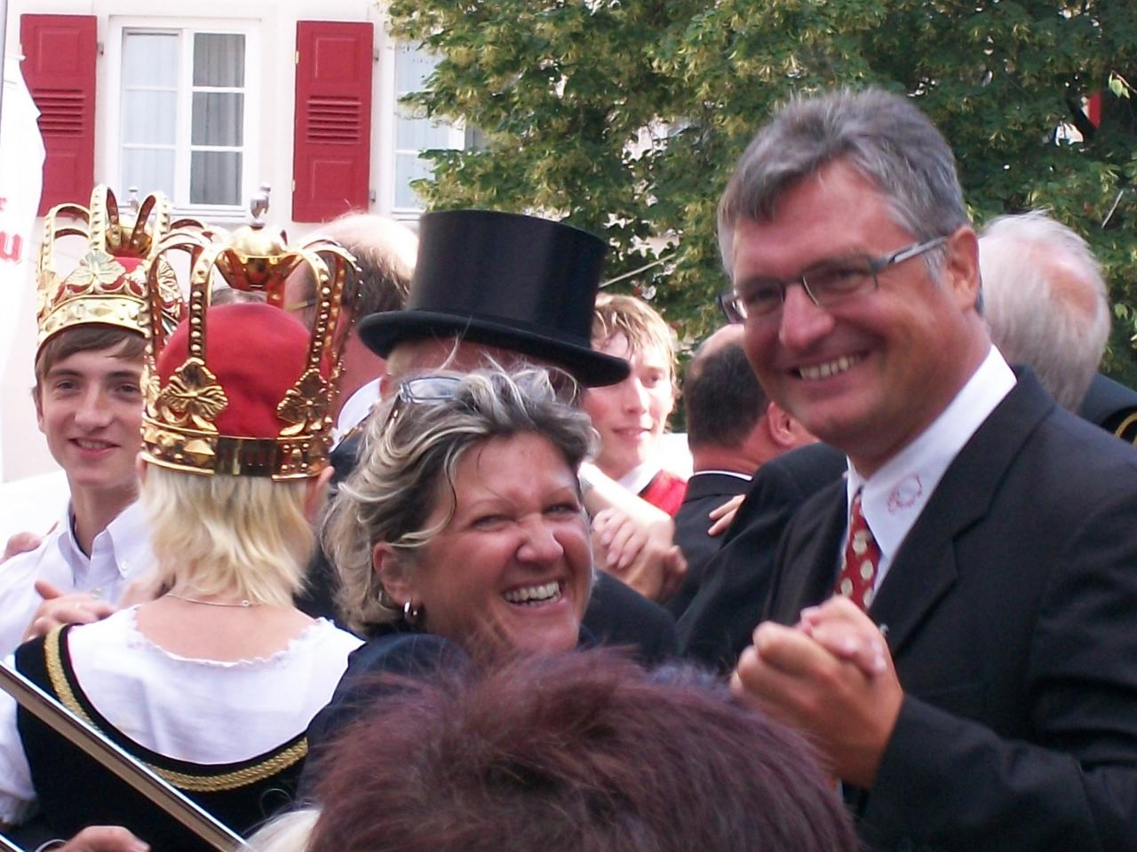 1-00_MKG 2010 055